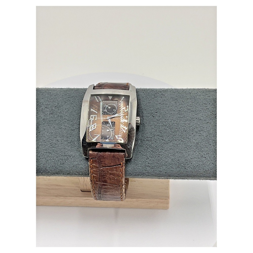 Guess Steel Series‎ Men's Wristwatch Brown Leather Strap